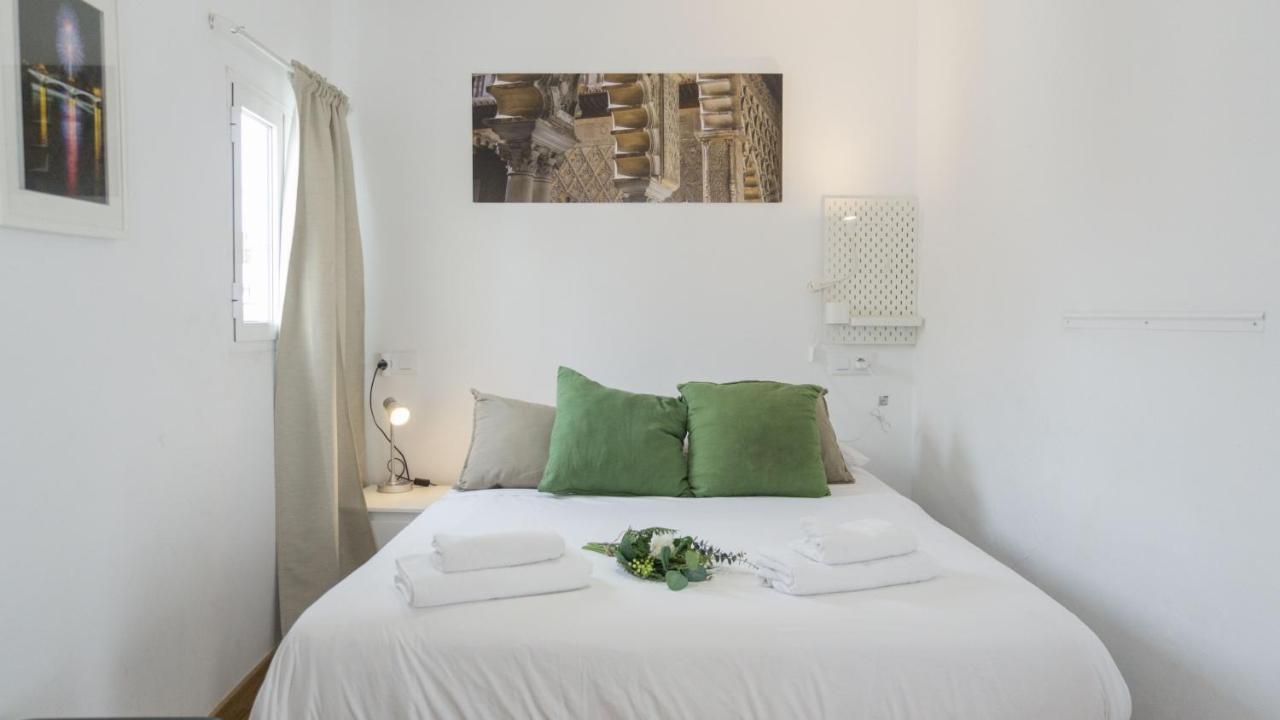 Ferienwohnung Retiro En La Alfalfa Sevilla Exterior foto